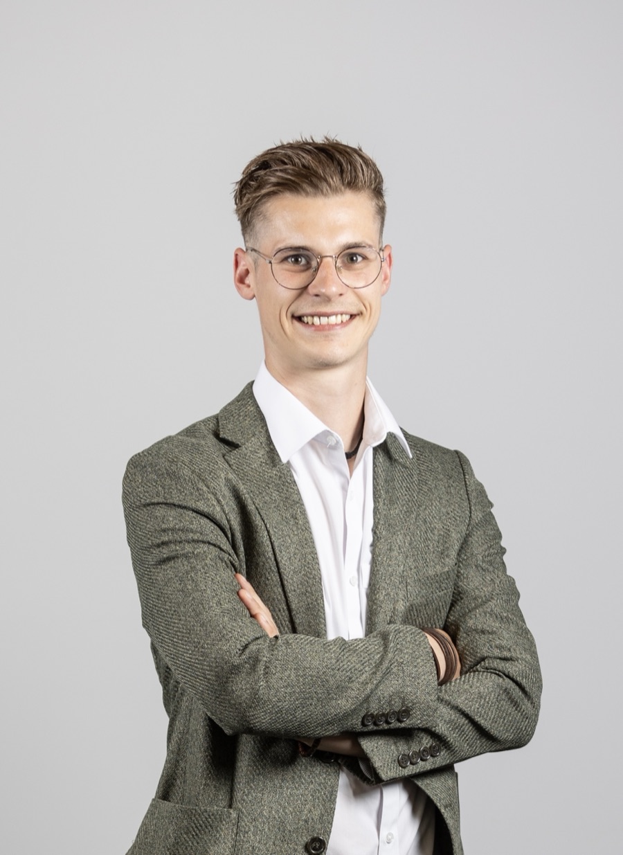 Tobias Edenharter, Inhaber von Edenharter — Digitale Infrastruktur